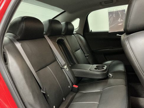 Used 2009 Chevrolet Impala LTZ FWD image 27