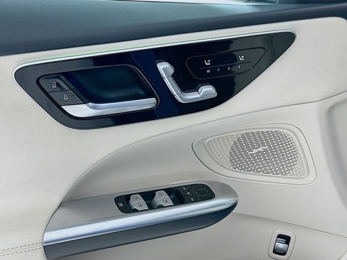 Certified 2023 Mercedes-Benz C 300 Sedan image 18