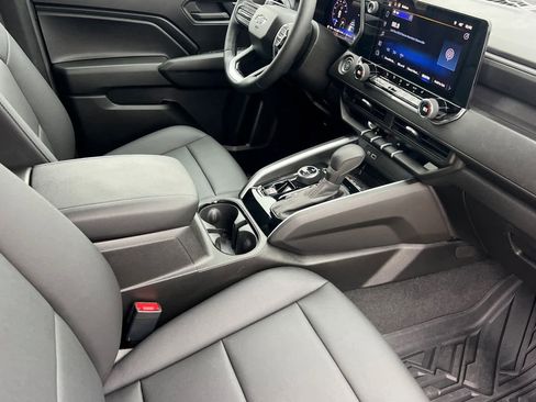 Used 2026 Chevrolet Colorado Trail Boss image 18