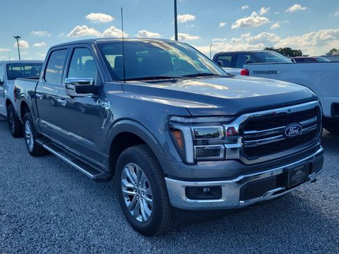 New 2025 Ford F150 Lariat w/ Equipment Group 501A Mid image 2