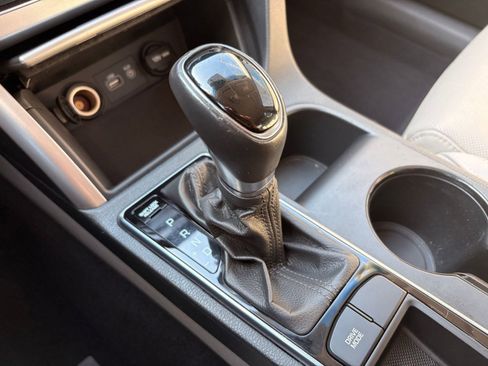 Used 2015 Hyundai Sonata Limited w/ Option Group 05 image 17