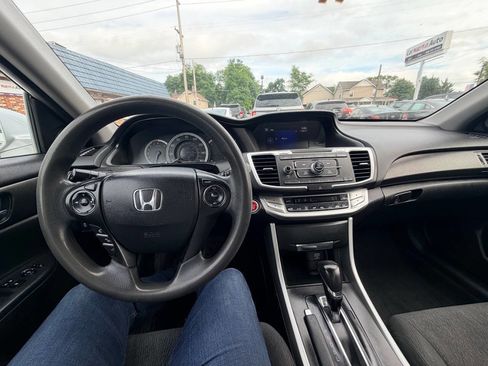 Used 2014 Honda Accord EX image 3