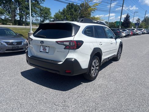 Certified 2025 Subaru Outback Premium AWD/4WD image 23