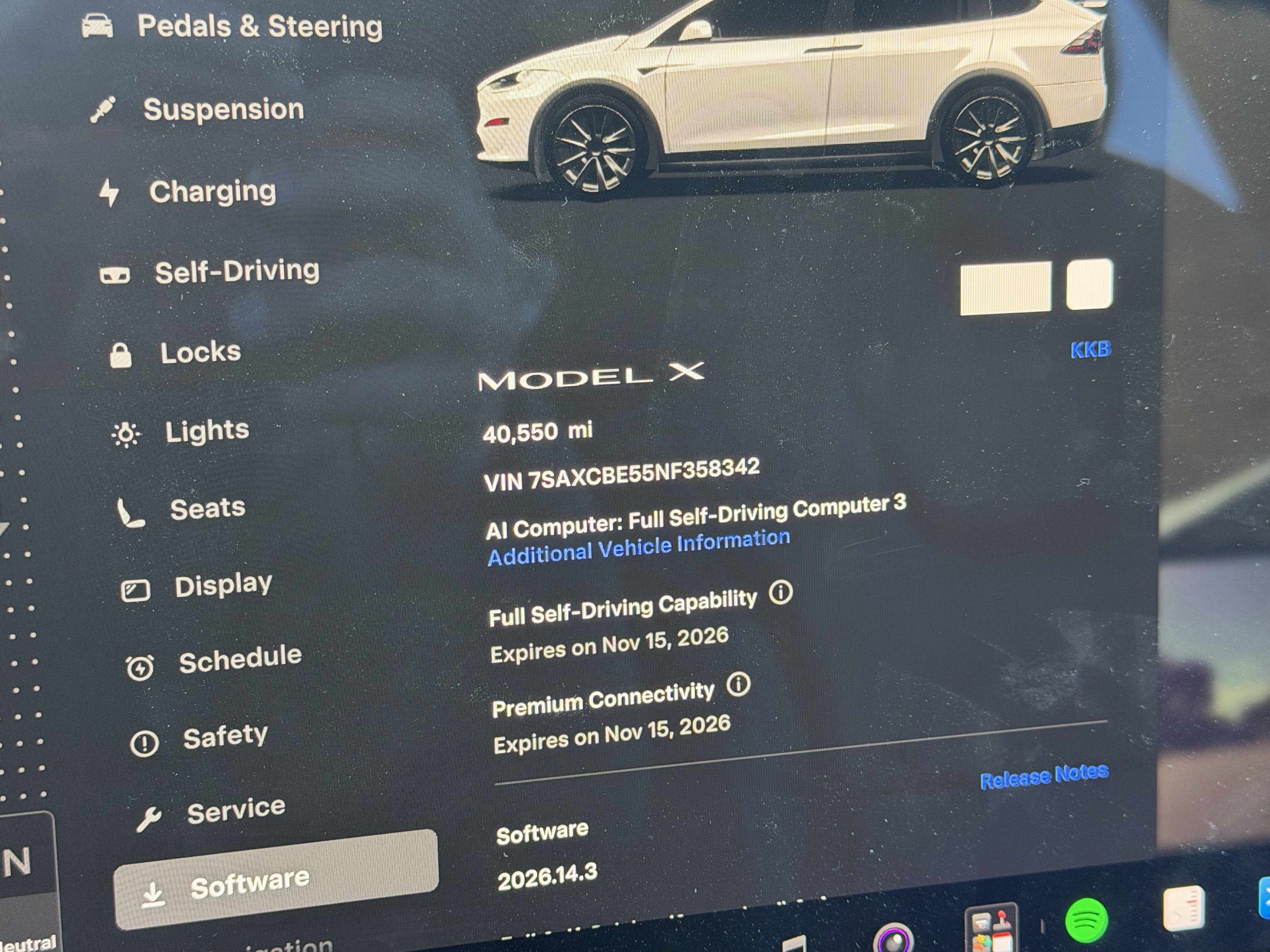 Used 2022 Tesla Model X AWD/4WD image 3