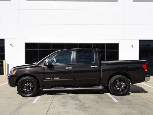 Used 2015 Nissan Titan SL w/ SL Max Utility Package image 6