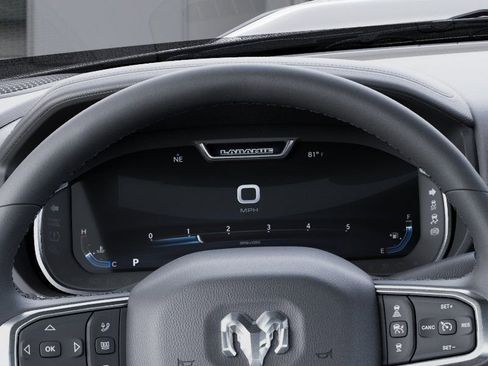 New 2026 RAM 3500 Laramie AWD/4WD image 17