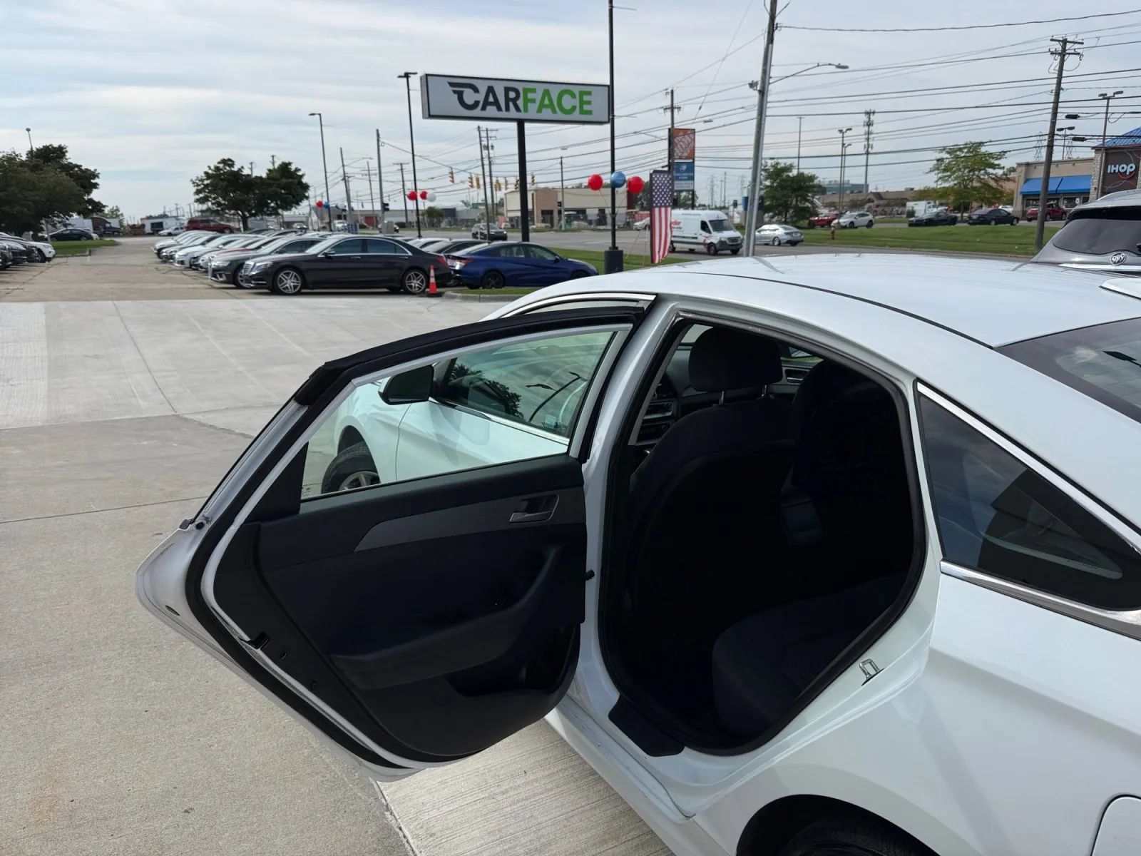 Used 2019 Hyundai Sonata SE FWD image 17