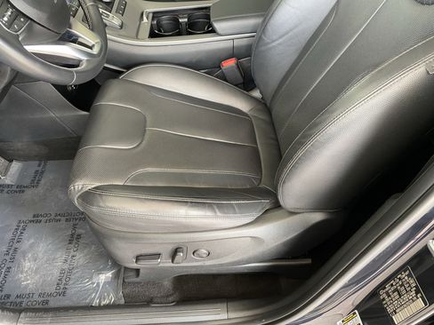 Used 2022 Hyundai Palisade SEL w/ 8P Bench Seat Package AWD/4WD image 37