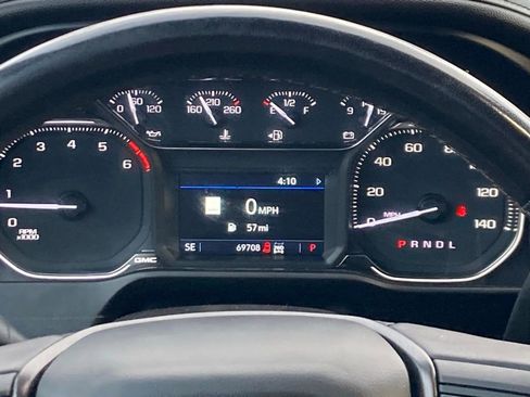 Used 2021 GMC Sierra 2500 AT4 w/ AT4 Preferred Package image 14