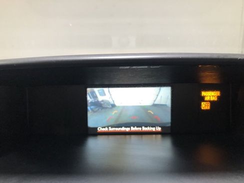 Used 2015 Subaru Forester 2.5i Premium w/ All-Weather Package image 30