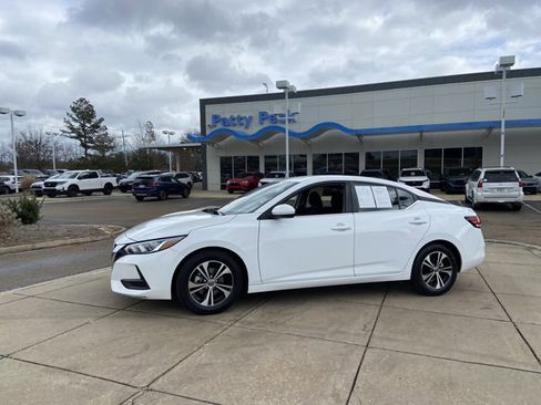 Used 2023 Nissan Sentra SV image 5