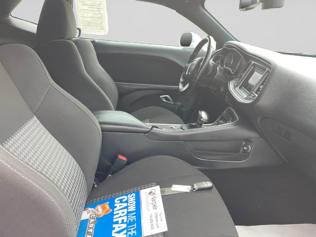 Used 2020 Dodge Challenger R/T w/ Driver Convenience Group RWD image 11