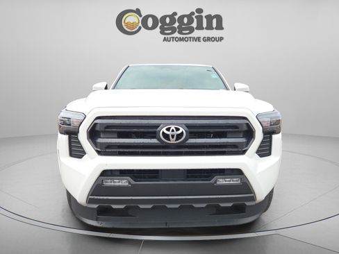 Used 2024 Toyota Tacoma SR5 image 7