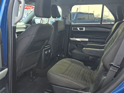 Used 2021 Ford Explorer XLT RWD image 10