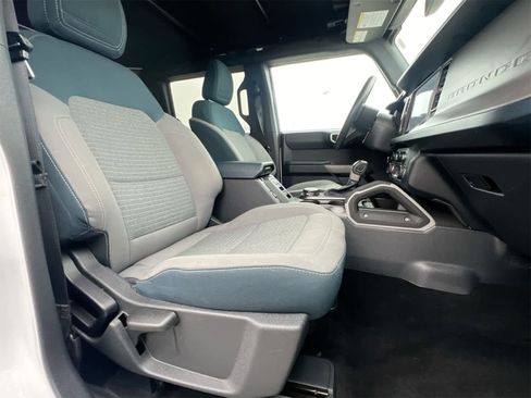 Used 2022 Ford Bronco Outer Banks image 22
