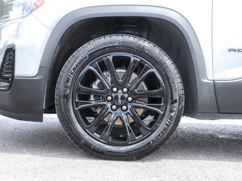 Used 2023 GMC Acadia SLT w/ Elevation Edition AWD/4WD image 16