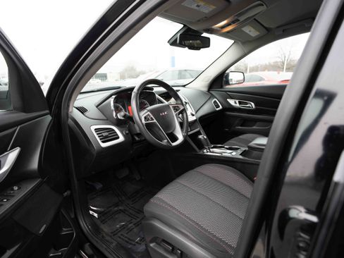 Used 2017 GMC Terrain SLE w/ Convenience Package image 8