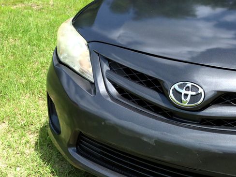 Used 2013 Toyota Corolla S Special Edition image 31