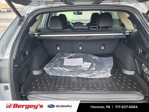 Certified 2025 Subaru Outback Limited image 15