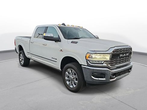 Used 2019 RAM 2500 Limited image 3