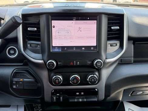 Used 2024 RAM 3500 Big Horn image 21