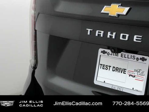 Used 2025 Chevrolet Tahoe LT RWD image 37