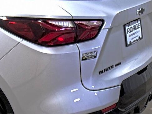 Certified 2022 Chevrolet Blazer RS w/ Enhanced Convenience Package image 10