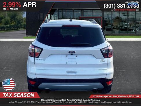Used 2017 Ford Escape SE w/ Equipment Group 201A image 5