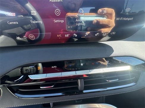 New 2026 Buick Enclave Preferred w/ Power Package image 18