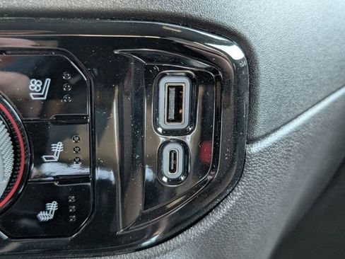 New 2026 Chevrolet Silverado 1500 High Country AWD/4WD image 21
