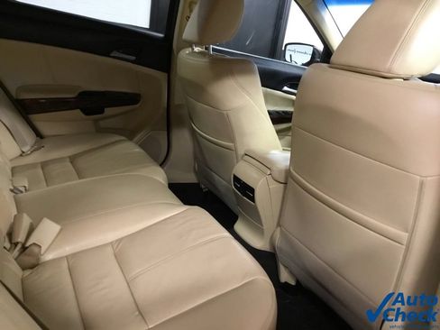 Used 2010 Honda Crosstour EX-L image 33