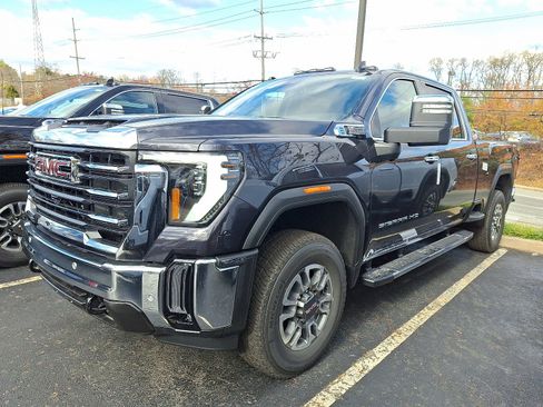 New 2026 GMC Sierra 2500 SLT w/ SLT Premium Package image 2