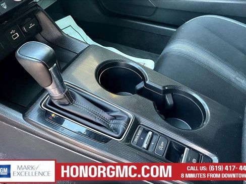 Used 2024 Honda Civic Sport image 16