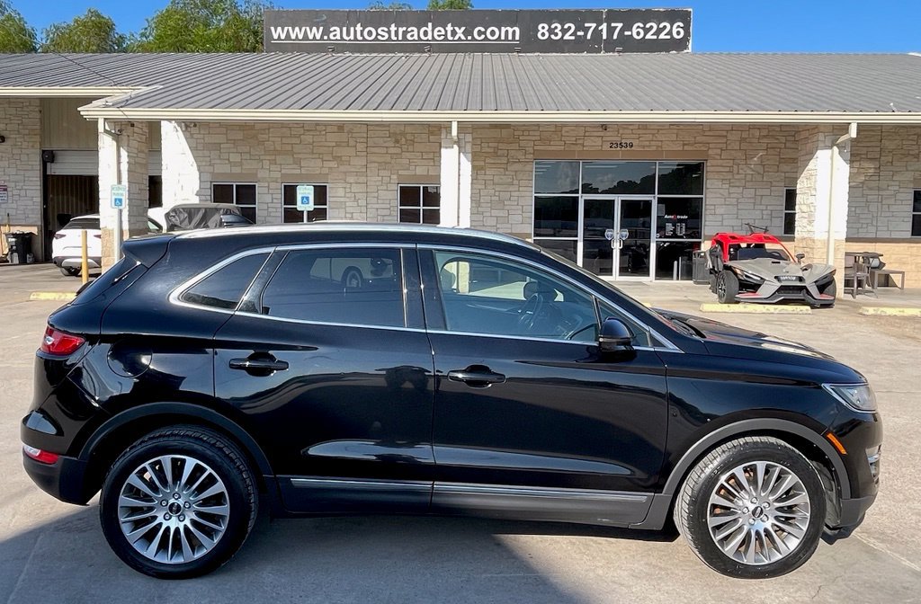 Used 2017 Lincoln MKC Reserve FWD image 6