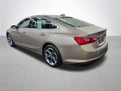Used 2023 Chevrolet Malibu LT FWD image 4
