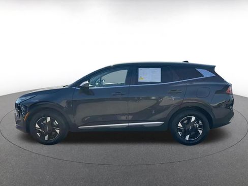 Used 2026 Kia Sportage LX FWD image 9