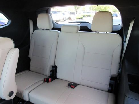 New 2026 Buick Enclave Preferred w/ Power Package image 34