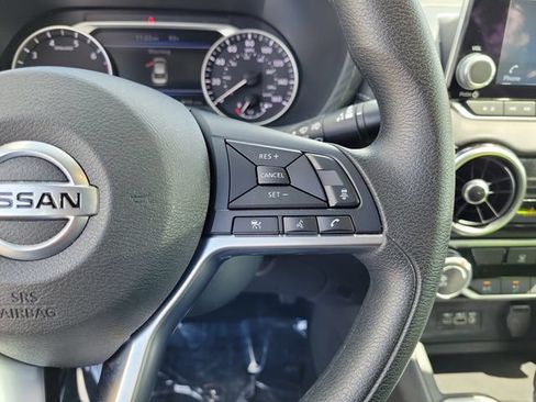 Used 2023 Nissan Sentra SV FWD image 22