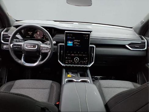 Used 2025 GMC Acadia Elevation image 8