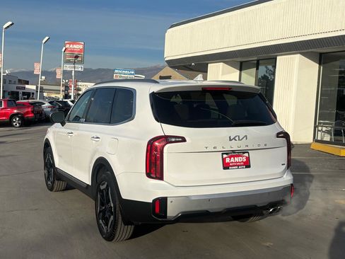 Used 2023 Kia Telluride S w/ S Sunroof Package image 15