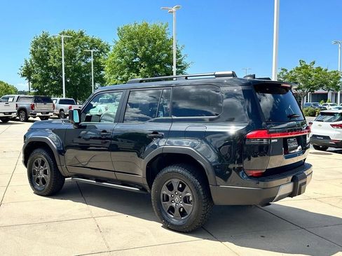 Used 2024 Lexus GX 550 image 28