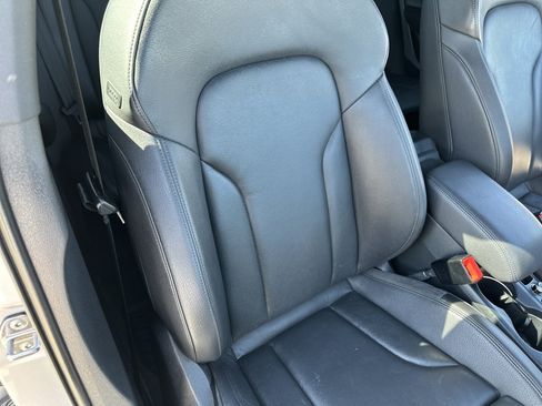 Used 2018 Audi Q3 2.0T Premium Plus w/ Premium Plus Package AWD/4WD image 28