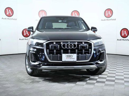 Used 2025 Audi Q7 3.0T Premium Plus AWD/4WD image 3