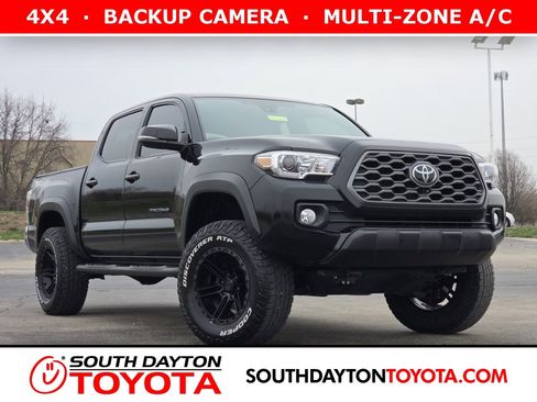Used 2023 Toyota Tacoma TRD Off-Road image 1