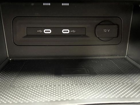 Used 2022 Volkswagen Atlas SE w/ Black Wheel Package image 21