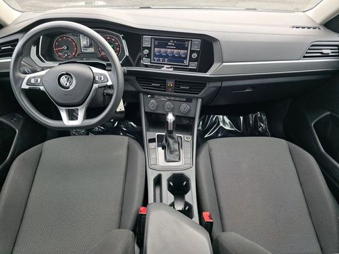 Used 2019 Volkswagen Jetta S image 18