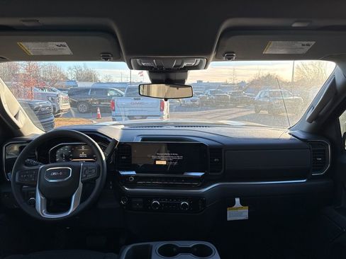 New 2026 GMC Sierra 1500 Elevation image 27