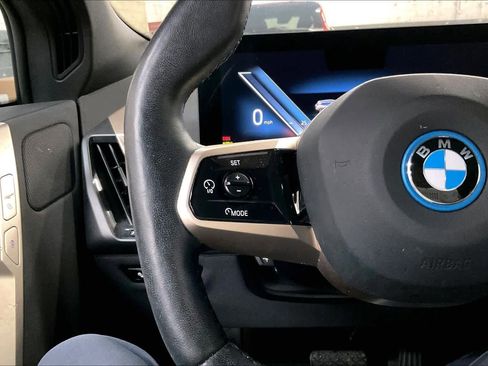 Used 2023 BMW iX xDrive50 image 20