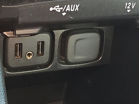 Used 2019 Buick Encore Preferred image 16