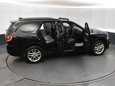 Used 2024 Dodge Durango GT AWD/4WD image 6